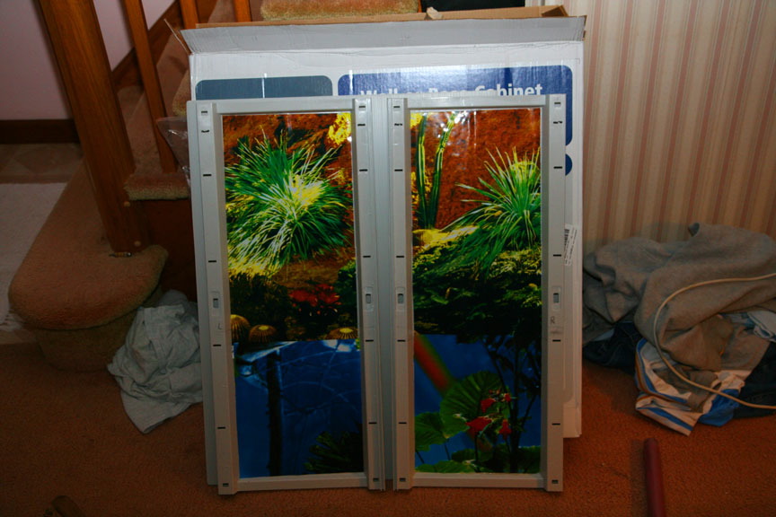 17- Inside of side panels I glued decorative plastic aquarium "paper".